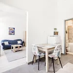 Lovely In The Heart Of Apartment *