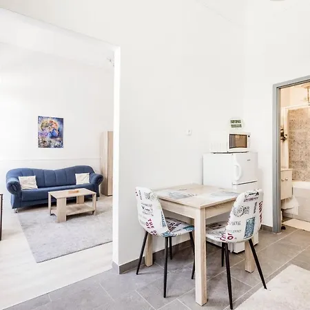 Lovely In The Heart Of Apartment *